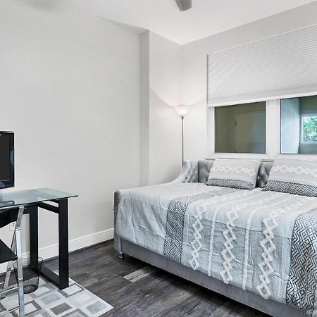 3321 Sunset Key Unit 102 Villa Burnt Store Marina Esterno foto